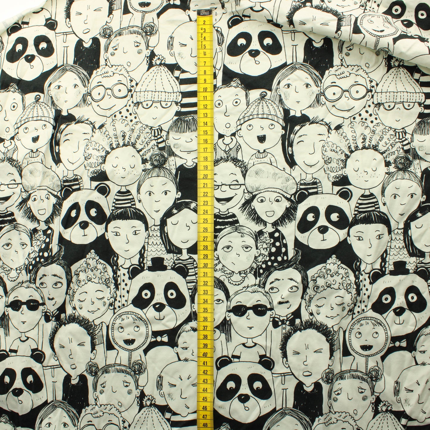 Ehta Dream Circus Soluttautujat Trikoo - Palapaketti