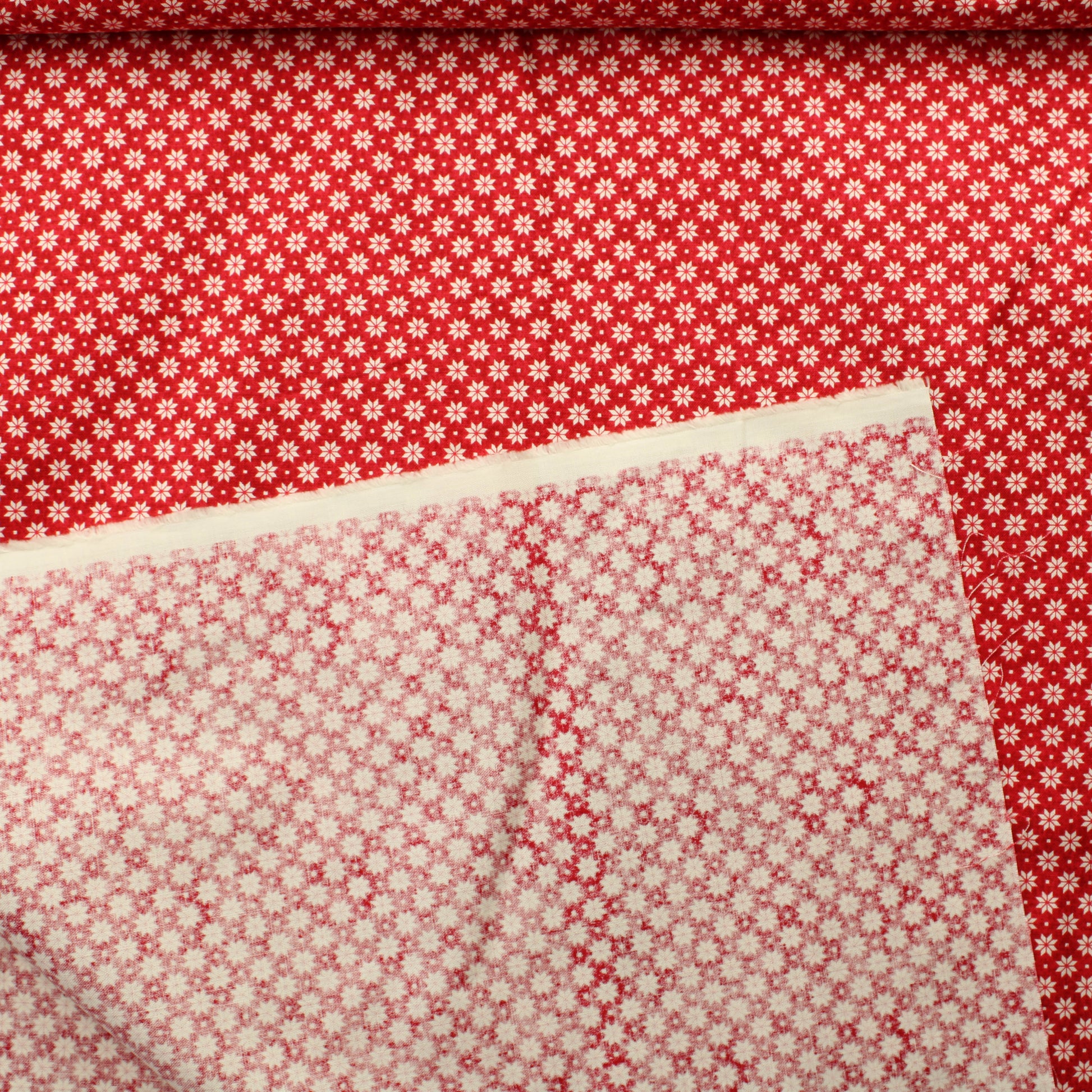 Pienet kukat punaisella Puuvilla - Pala