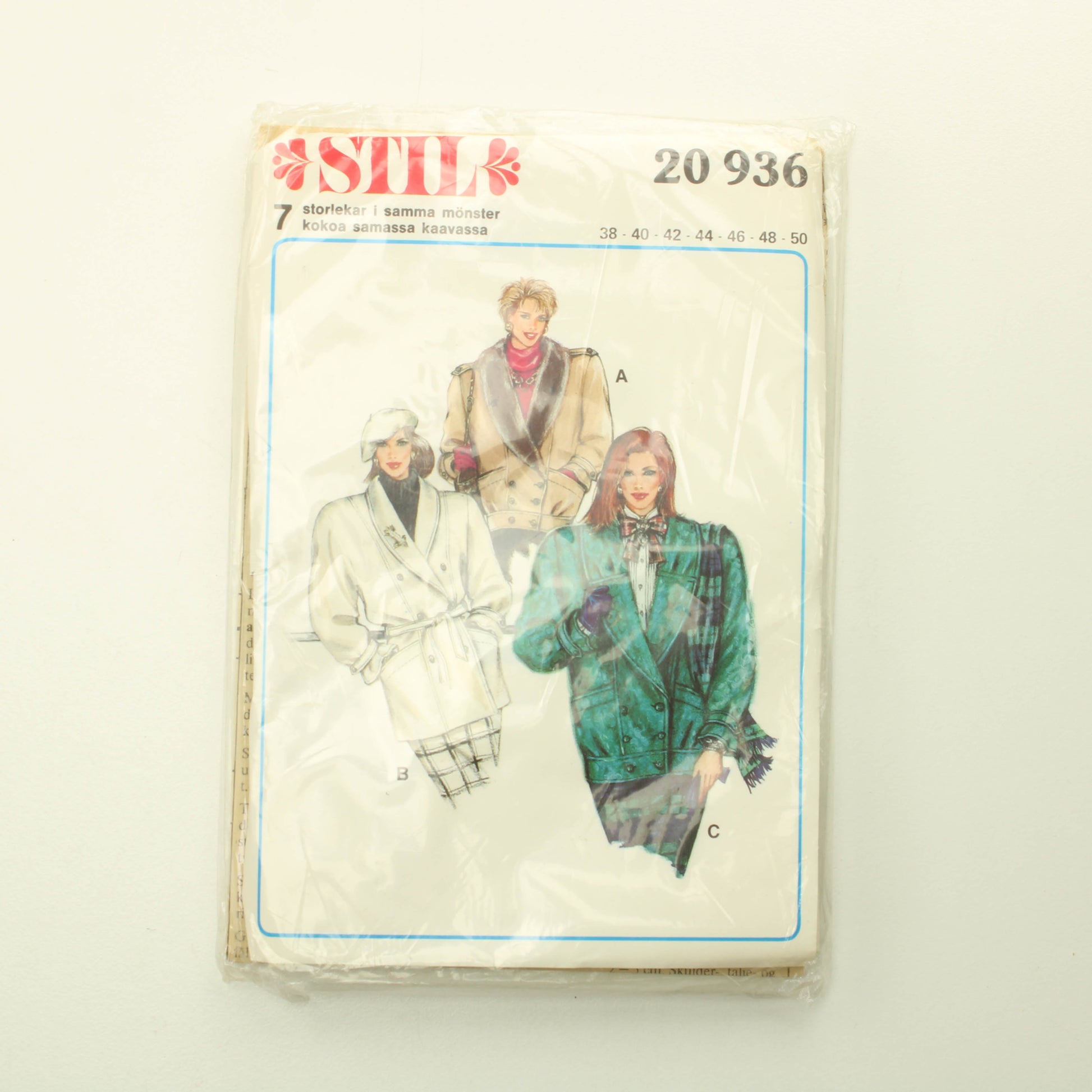 Stil 20936 Naisten takki