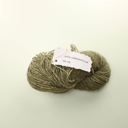 Luonnonharmaa villalanka