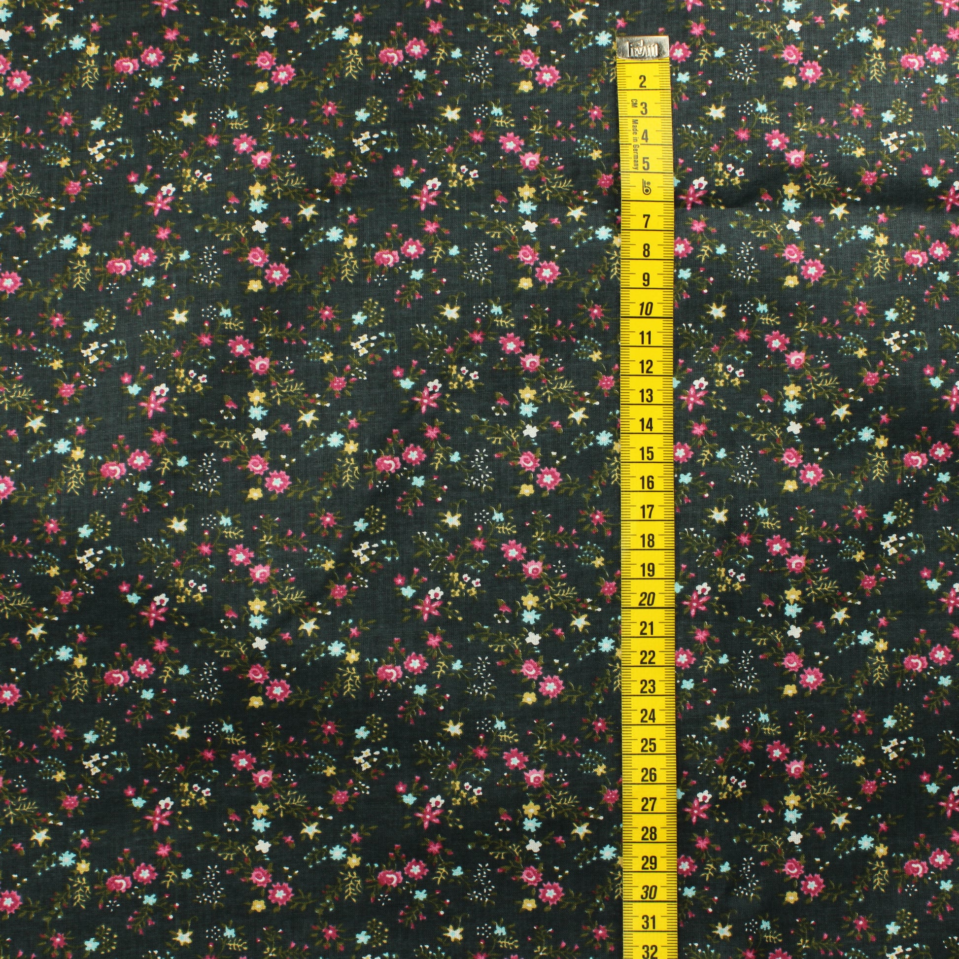 Tummanharmaa kukkaköynnös Puuvilla - Pala