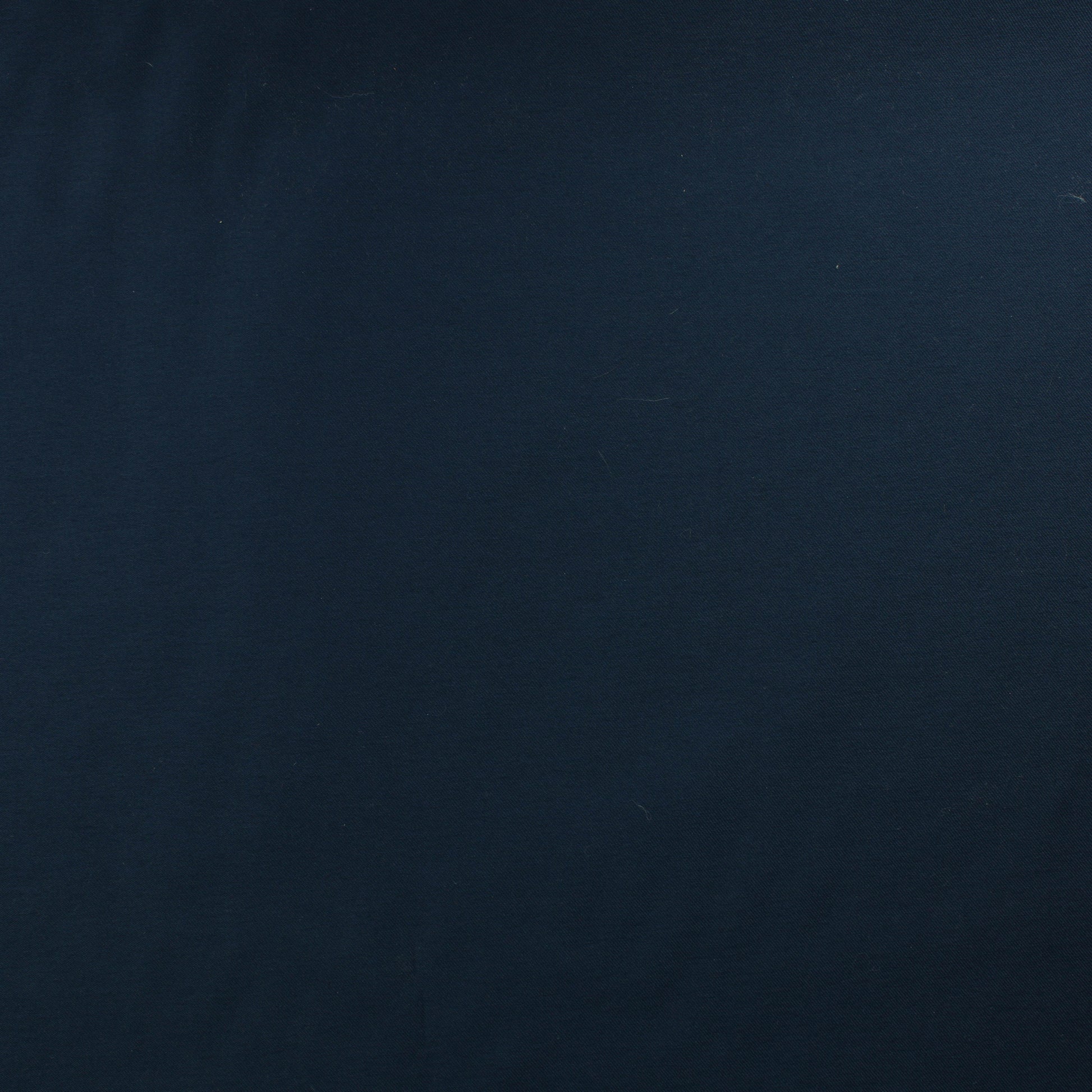 Tummansininen tekokuitu - Pala