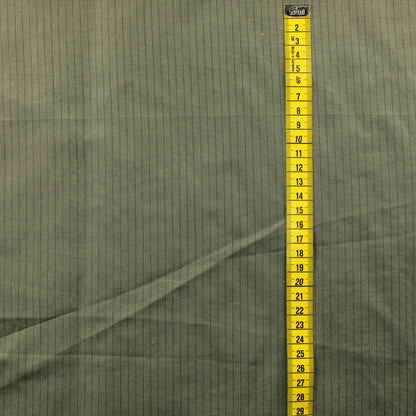 Viherätävä raidallinen Vaatetuskangas - Pala