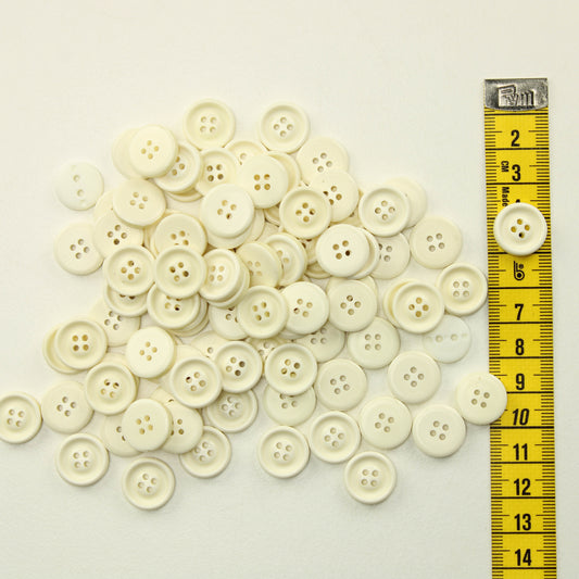 Luonnonvalkoiset muovinapit - Nappipussi