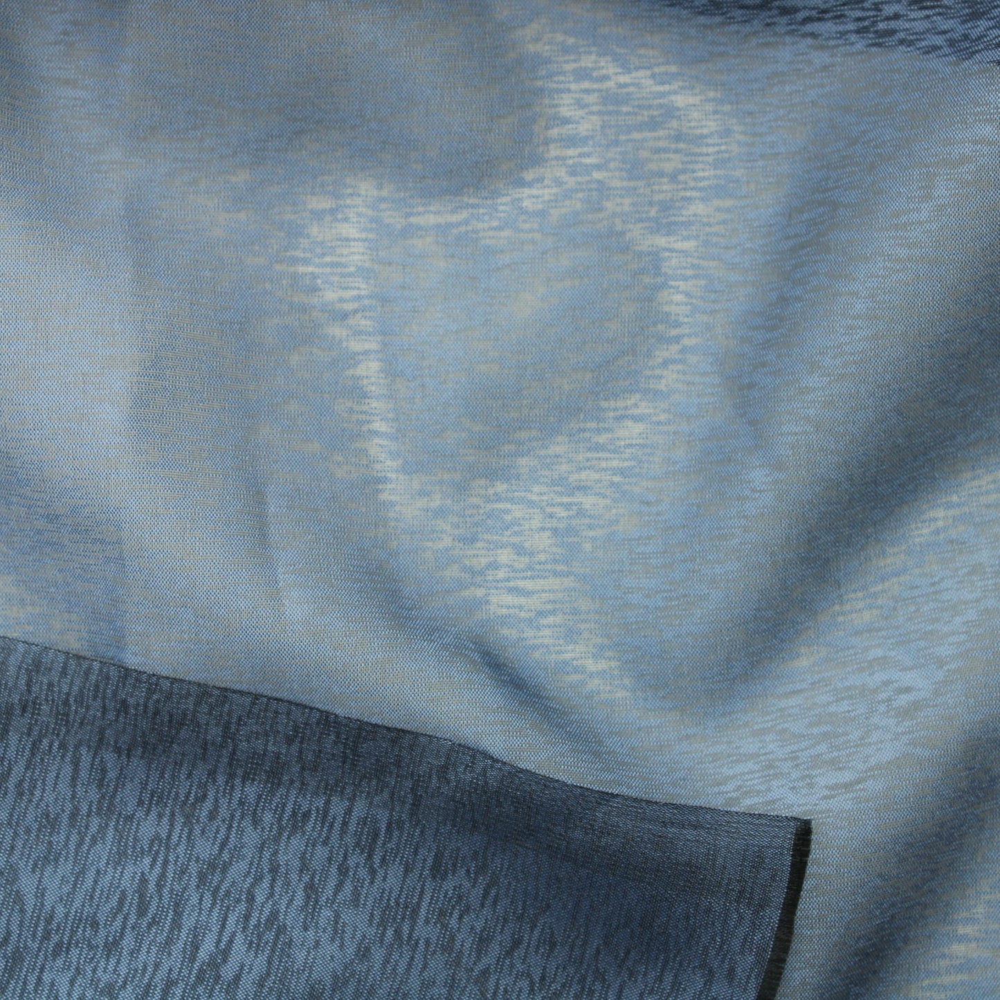 Meleerattu sininen Verhokangas - Pala