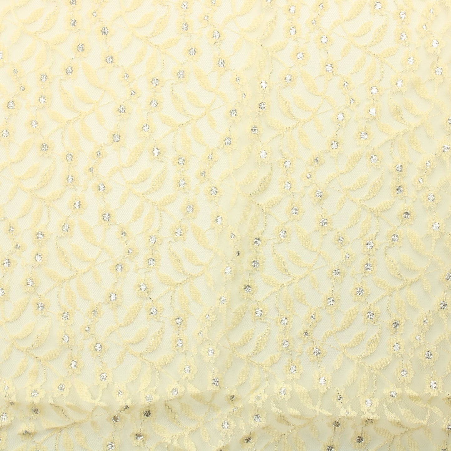 Keltainen hopeakoristeinen kukkaköynnös Pitsikangas - Pala