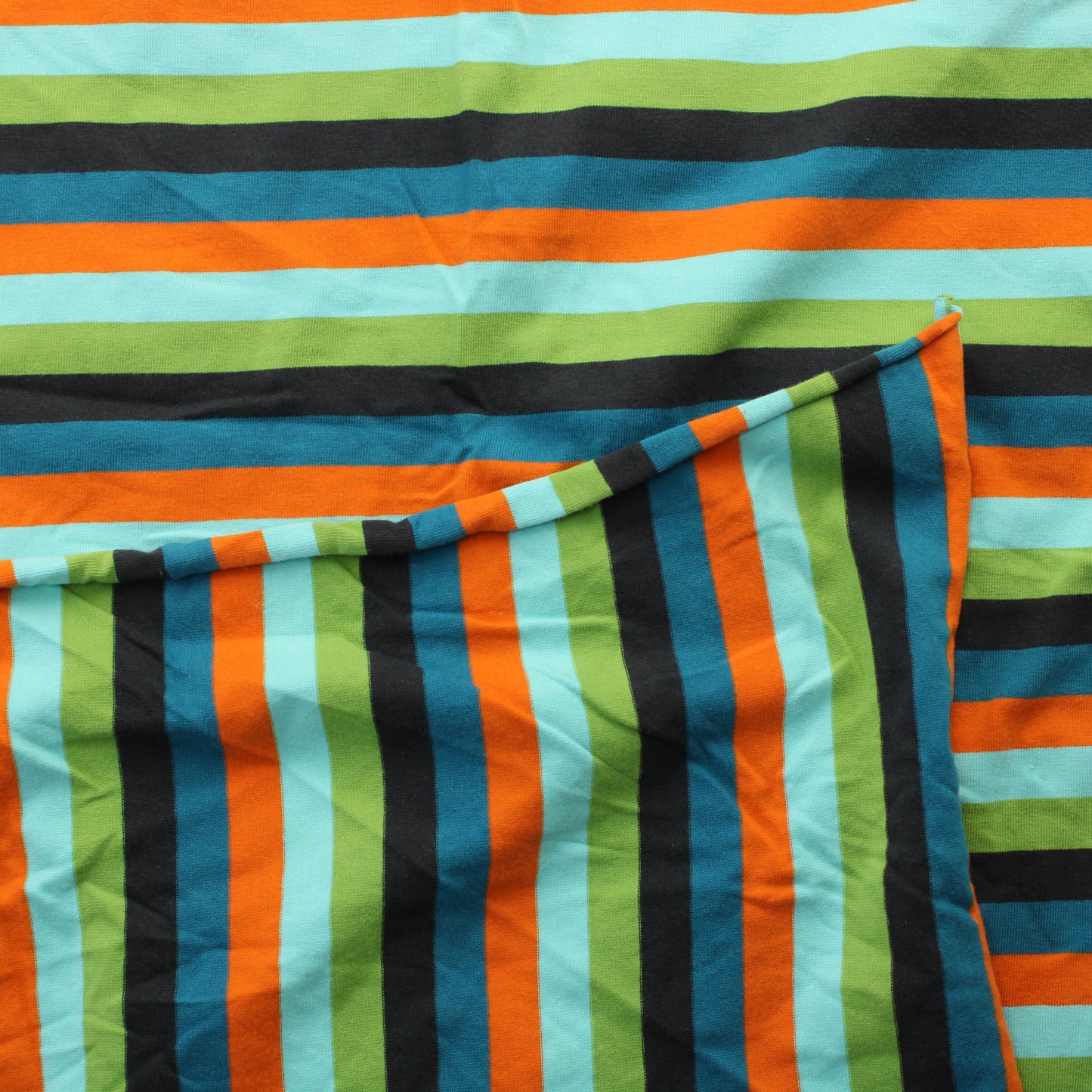 Raidallinen Trikoo - Pala