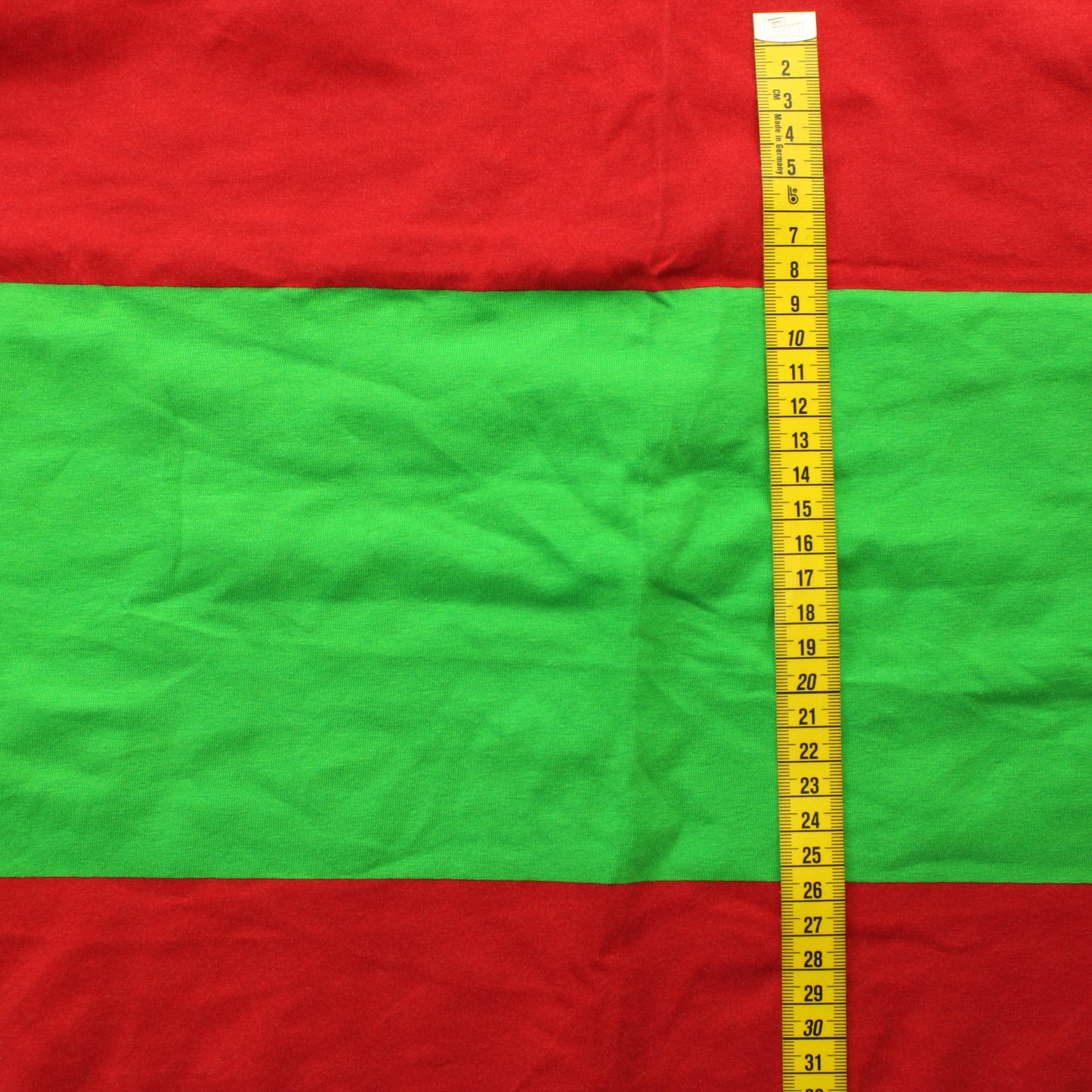 Vihreäpunainen leveä raitainen Trikoo - Pala