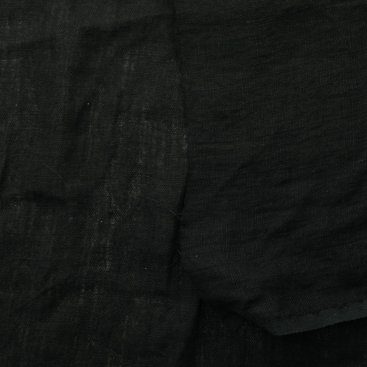 Musta kivipesty Pellava - Pala