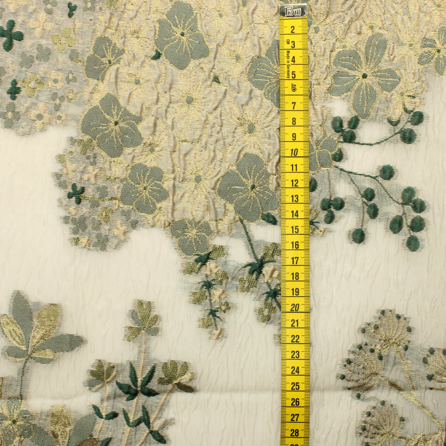 Kukkakuvioitu tekokuitu - Pala