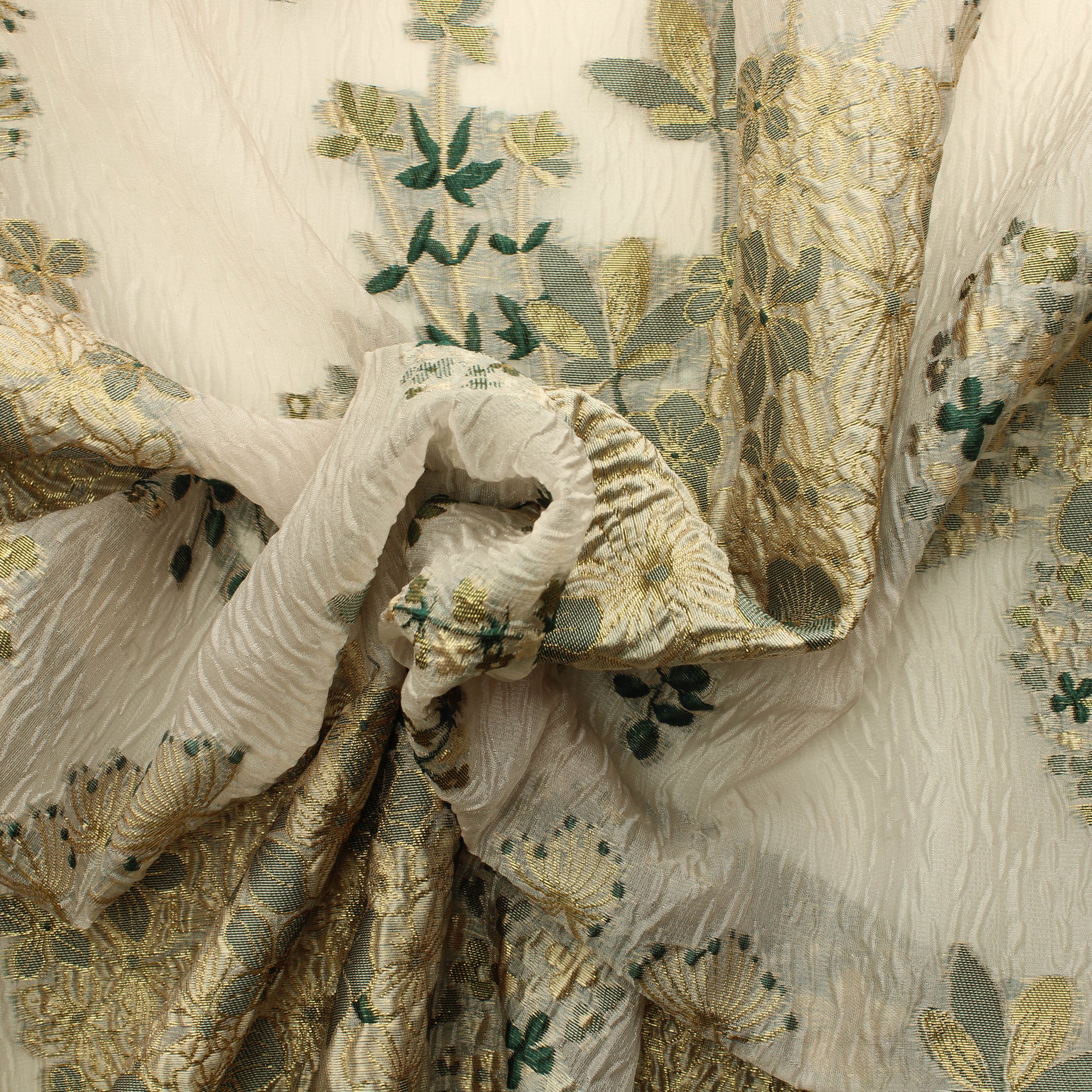 Kukkakuvioitu tekokuitu - Pala