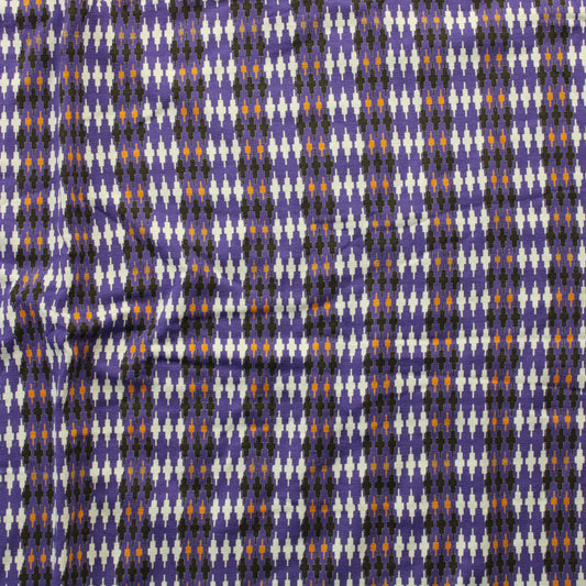 Violettipohjainen kuviollinen Neulos - Pala