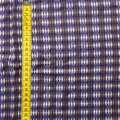 Violettipohjainen kuviollinen Neulos - Pala