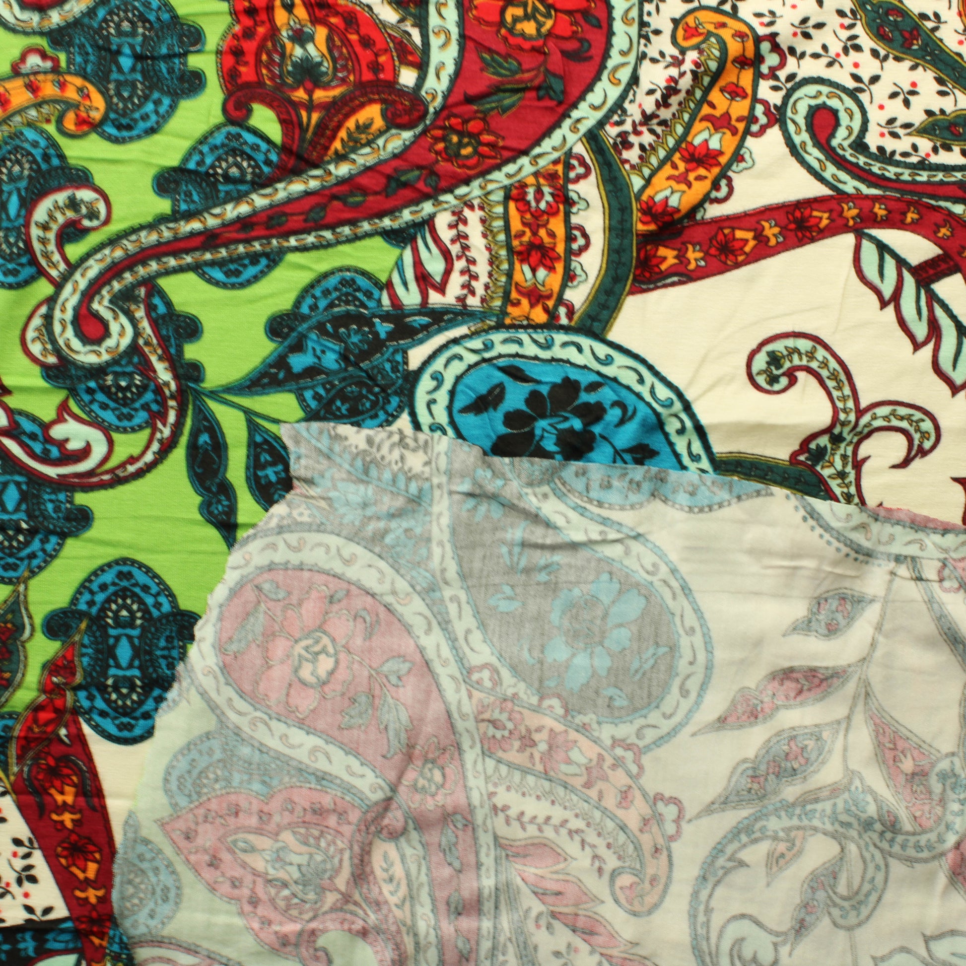 Kuviollinen ohut Trikoo - Pala