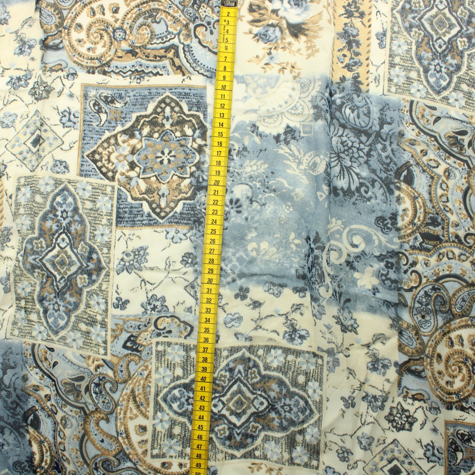 Kuviollinen Sifonki - Pala