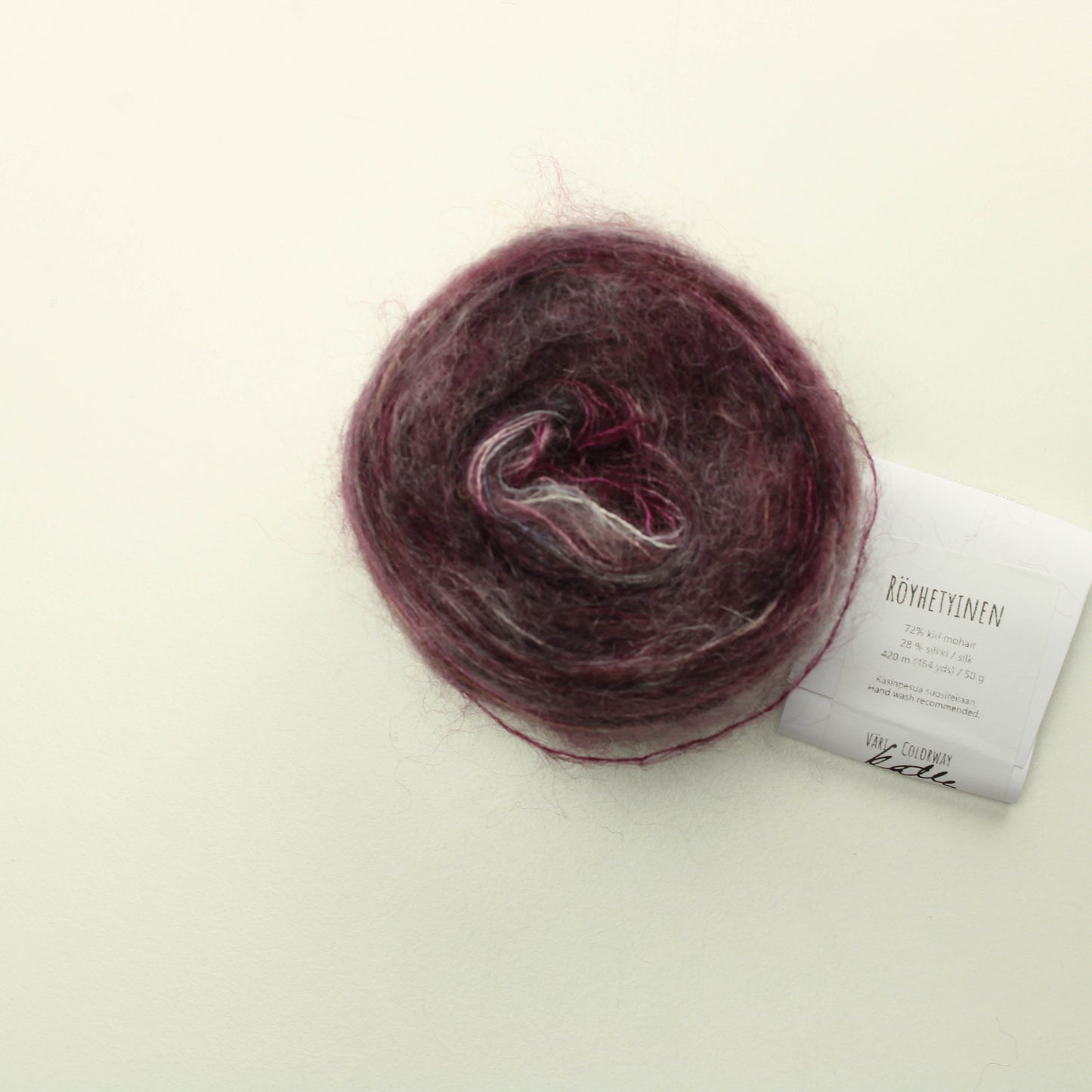 Louhittaren Luola Röyhetyinen - Katla