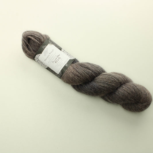 Kässäkerho Pompom Suoma Single - Mustikka