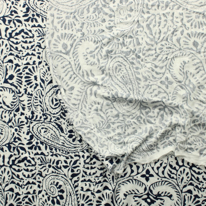 Sinivalkoinen kuviollinen Viskoositrikoo - Pala