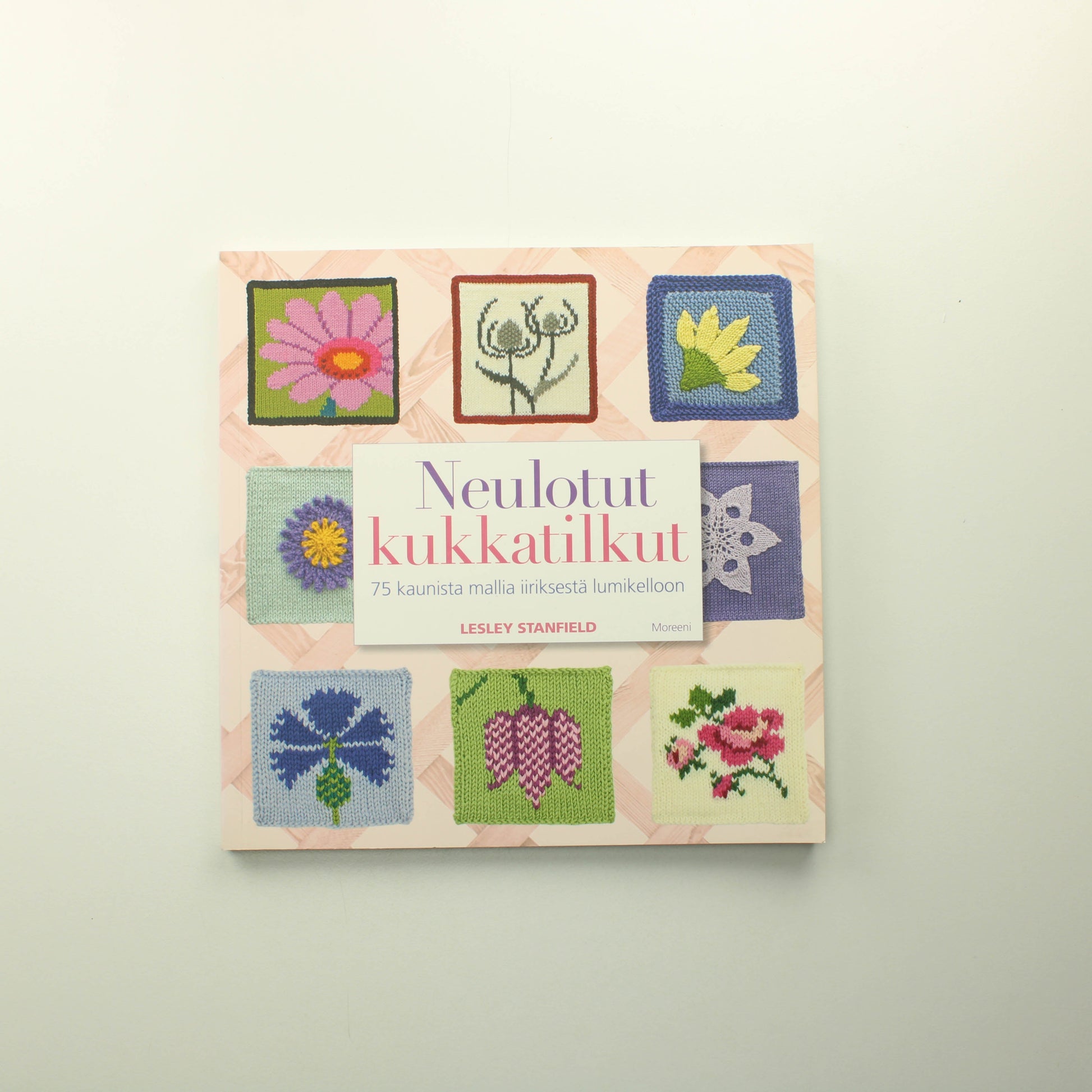 Lesley Stanfiel: Neulotut Kukkatilkut