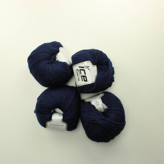 Ice Yarns Wool Worsted 50 - Tummansininen lankapussi