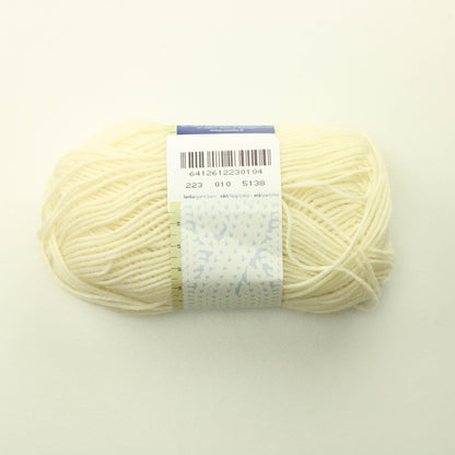 Novita Wool - 010 Lankapussi 831