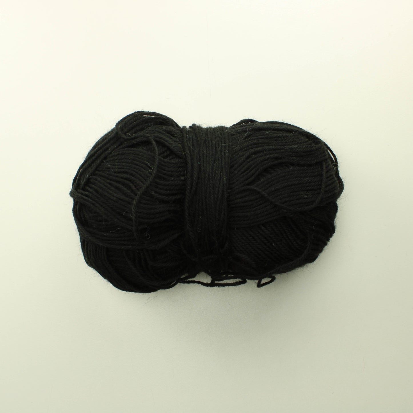 Novita 7 Veljestä 140g - 099