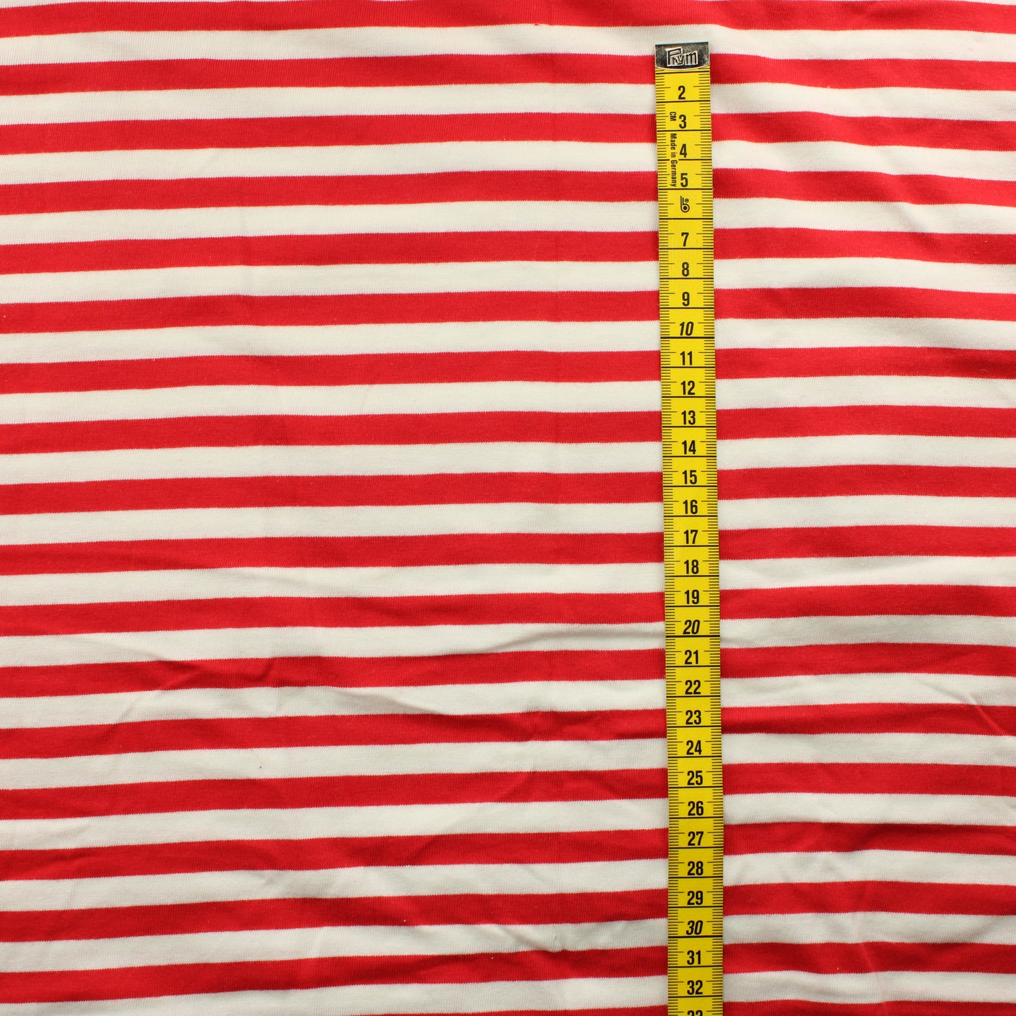 Punavalkoinen Raita Trikoo - Pala