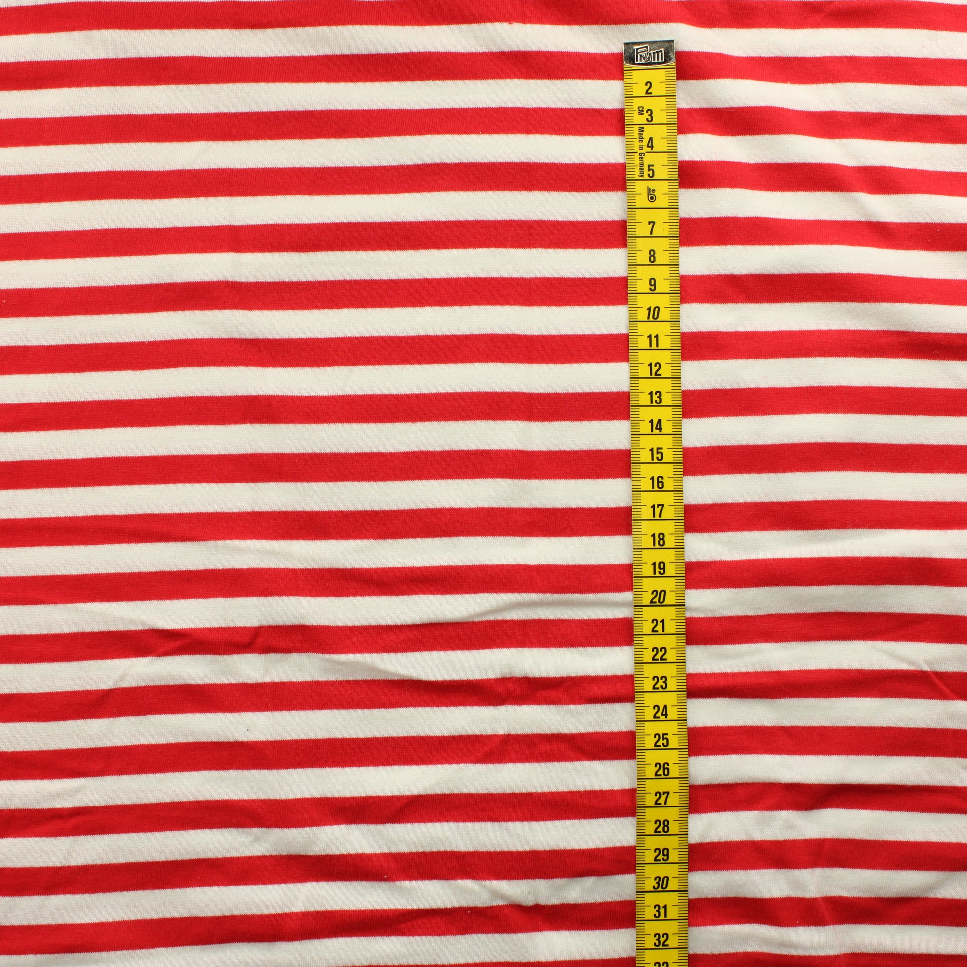 Punavalkoinen Raita Trikoo - Pala