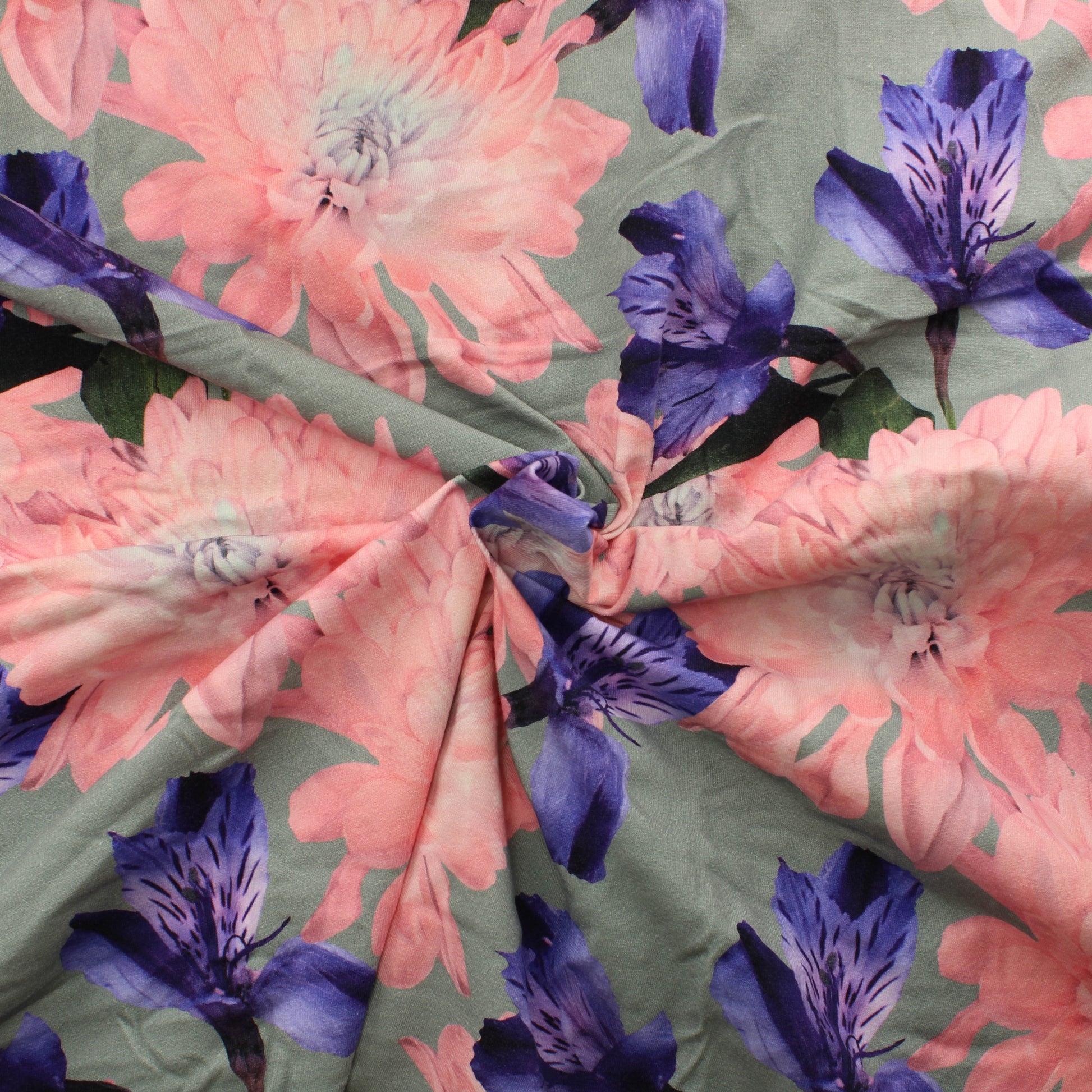 Ommelkupla Ruusatar Trikoo - Pala