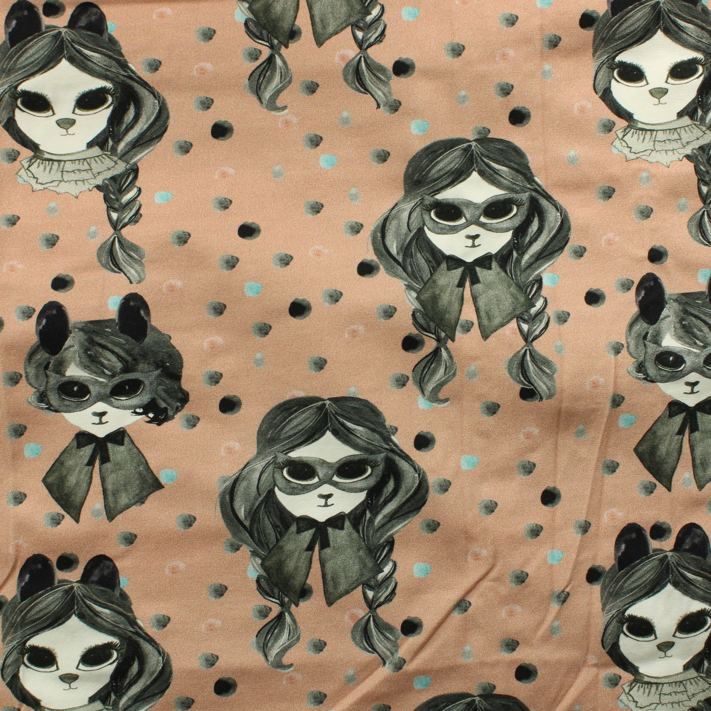 W-Collection Naamioitujat Trikoo - Pala