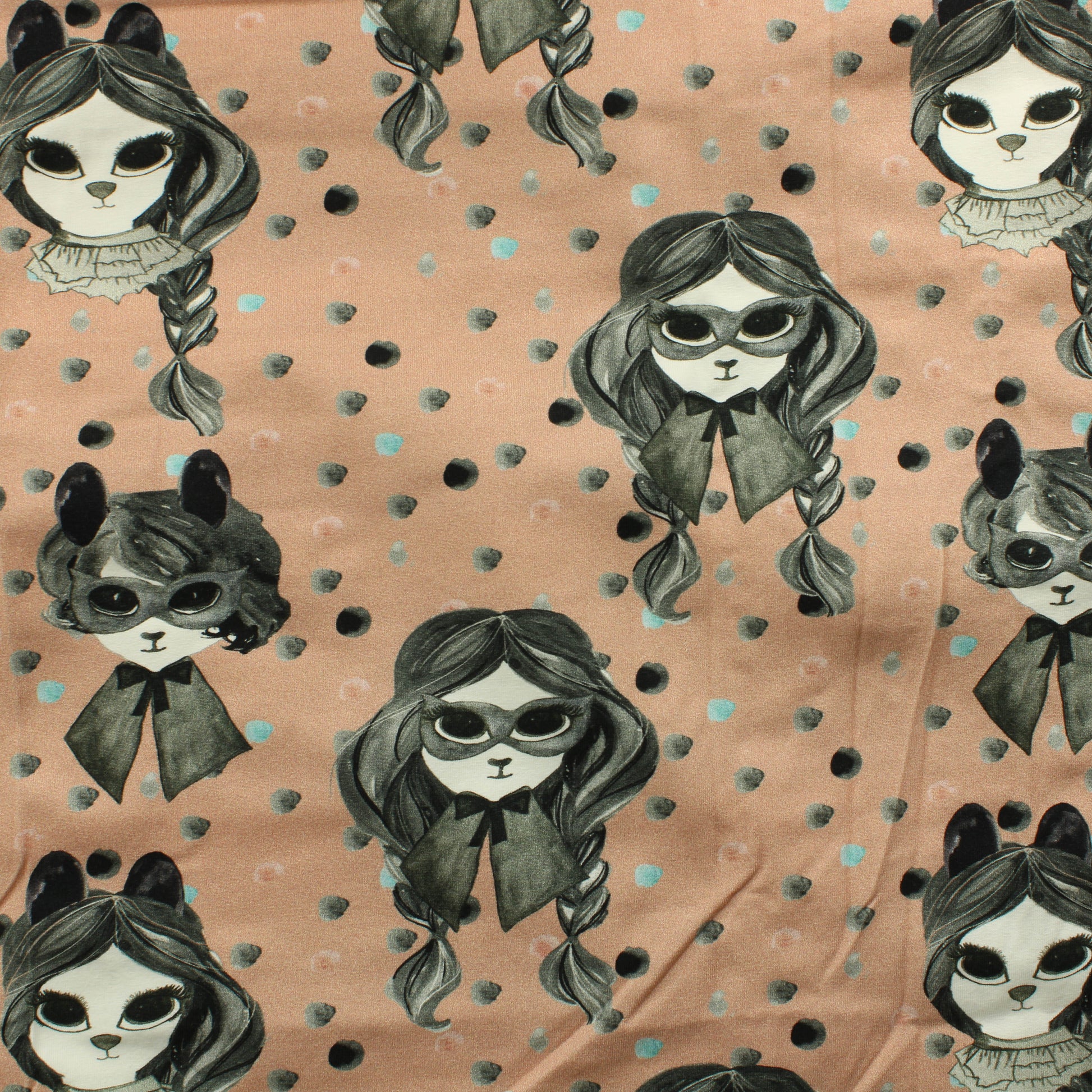 W-Collection Naamioitujat Trikoo - Pala