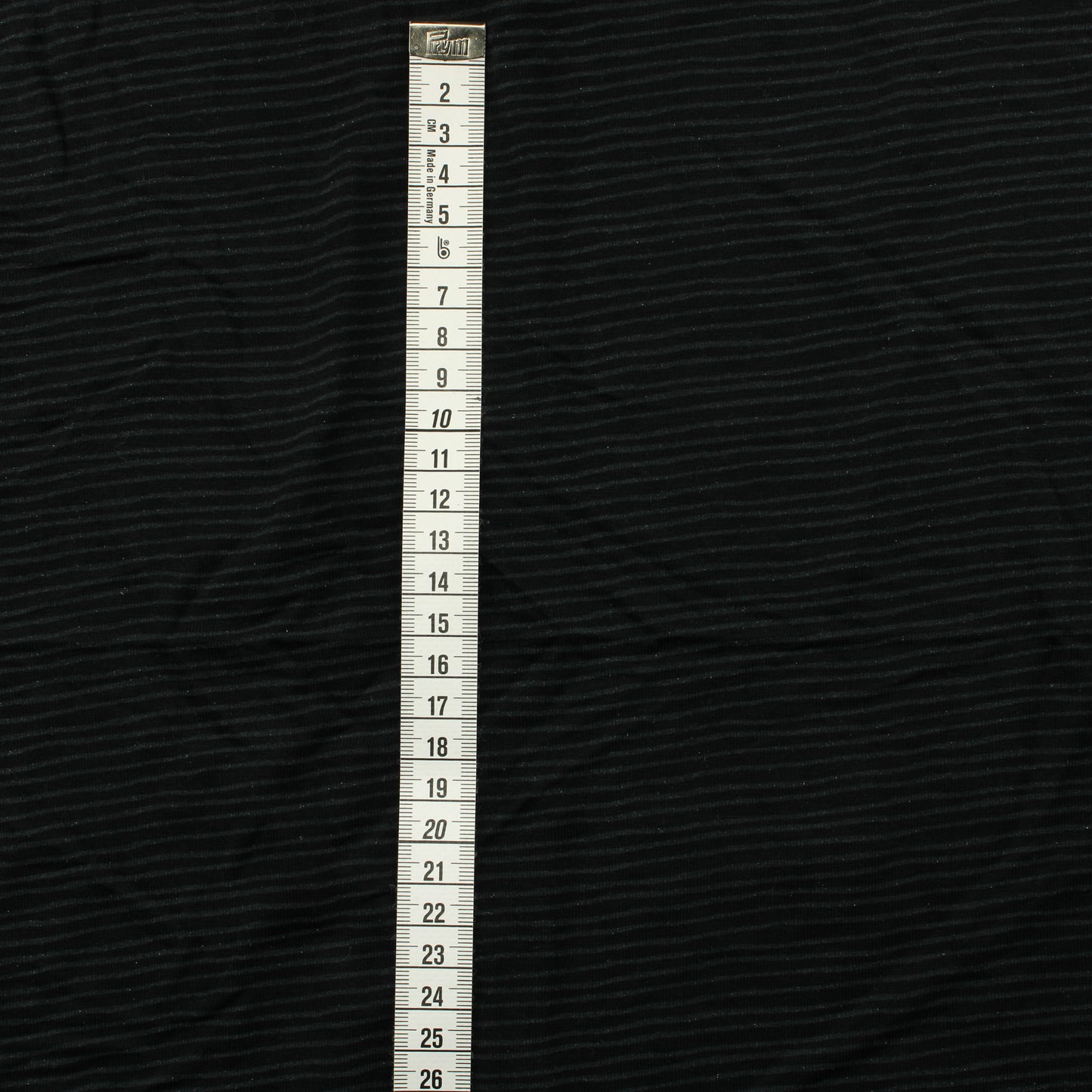 Raidallinen ohut Trikoo - Pala