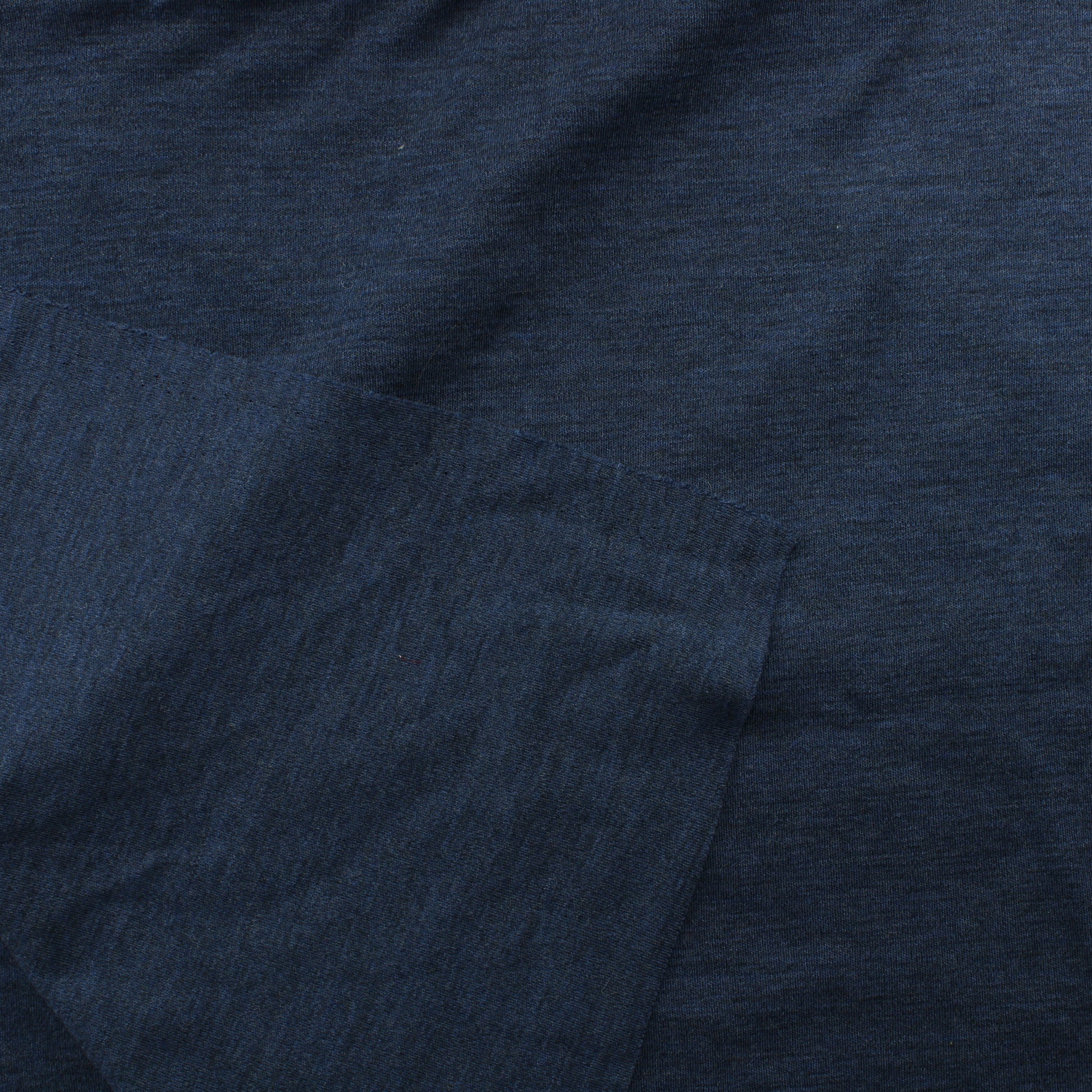 Meleerattusininen Merinovillaneulos - Pala