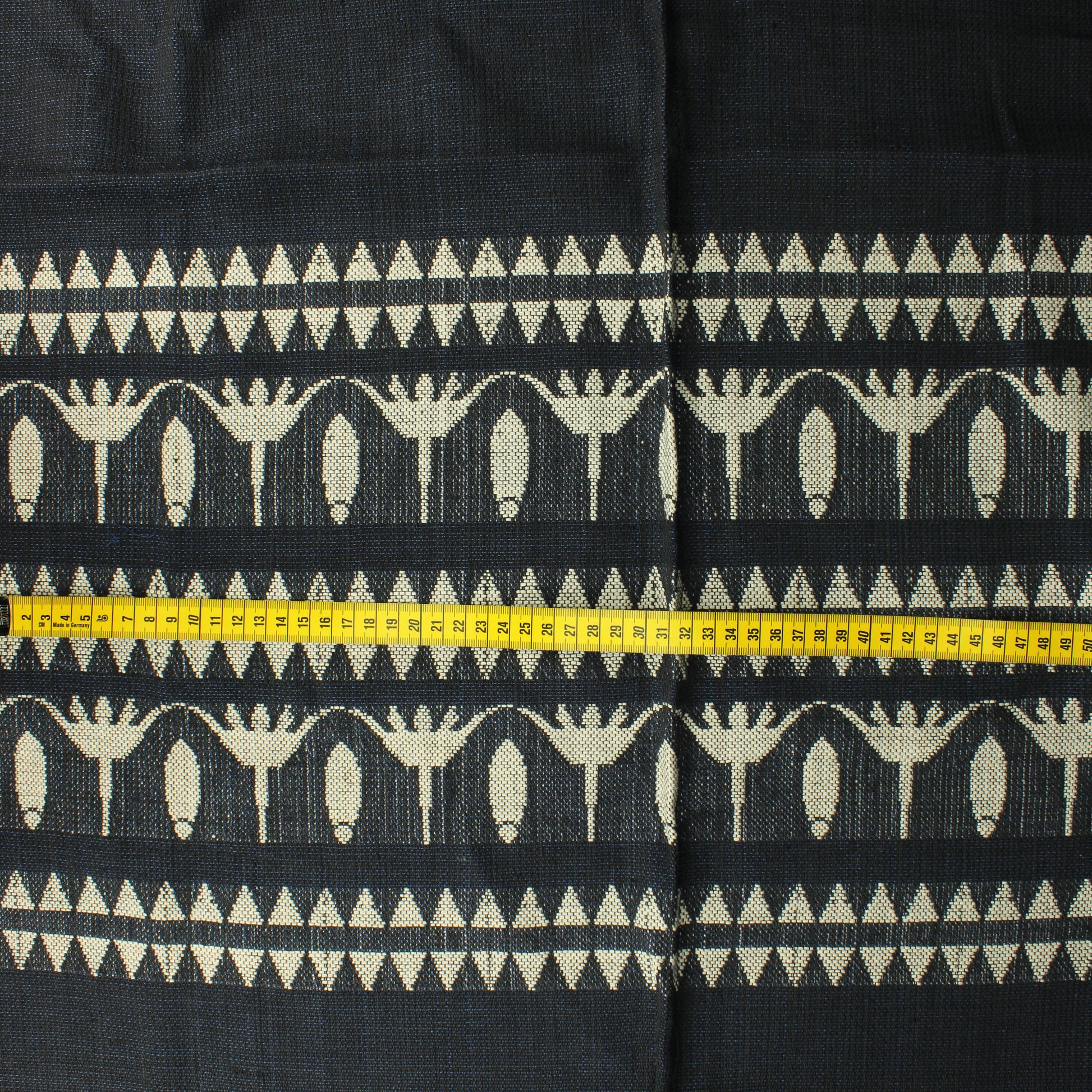 Kukkakuvioinen Villakangas - Pala