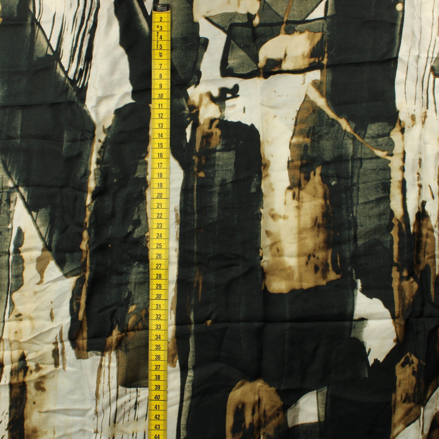 Musta-valko-ruksea Vaatetuskangas - Pala