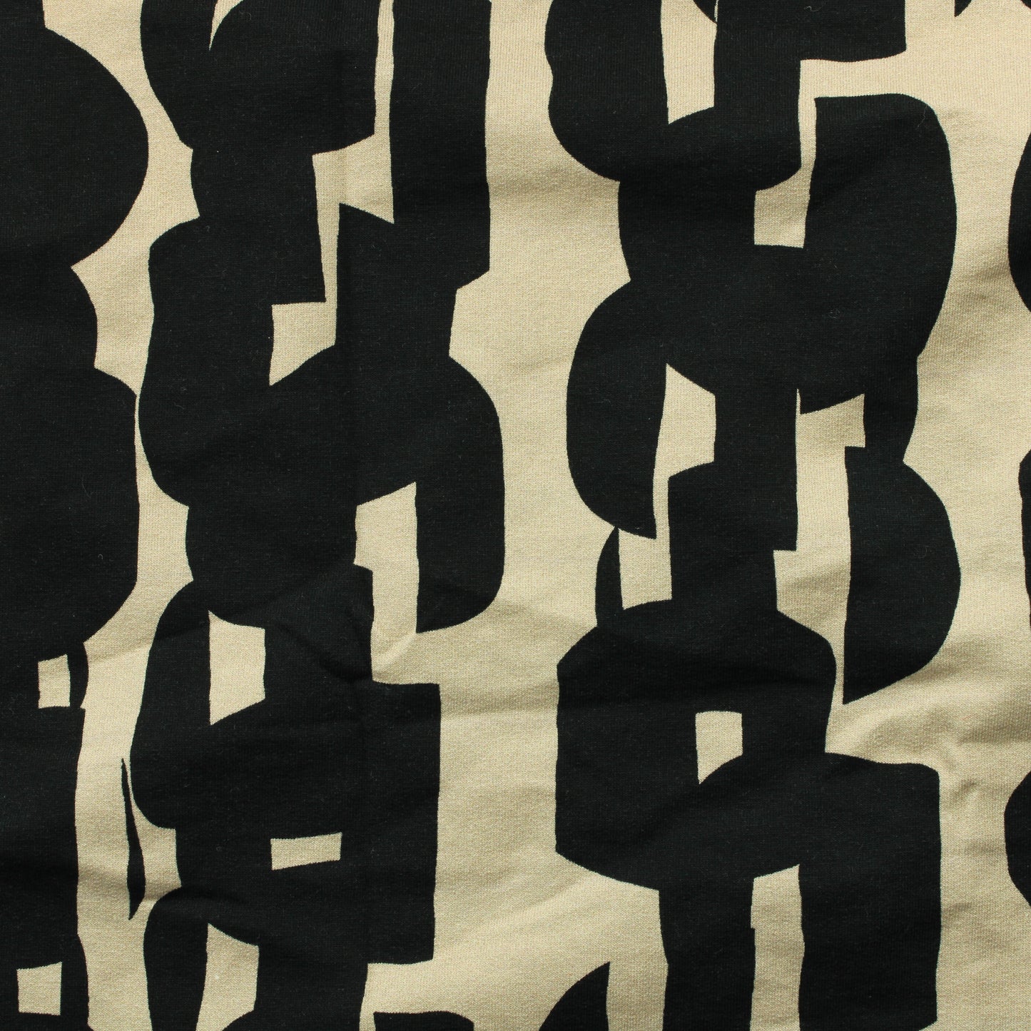 Musta kuvioinen JC - Pala