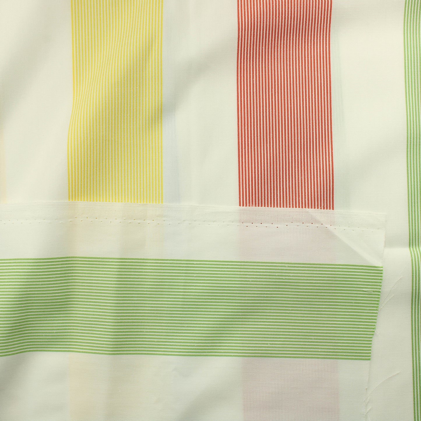 Pystyraitainen Verhokangas - Pala