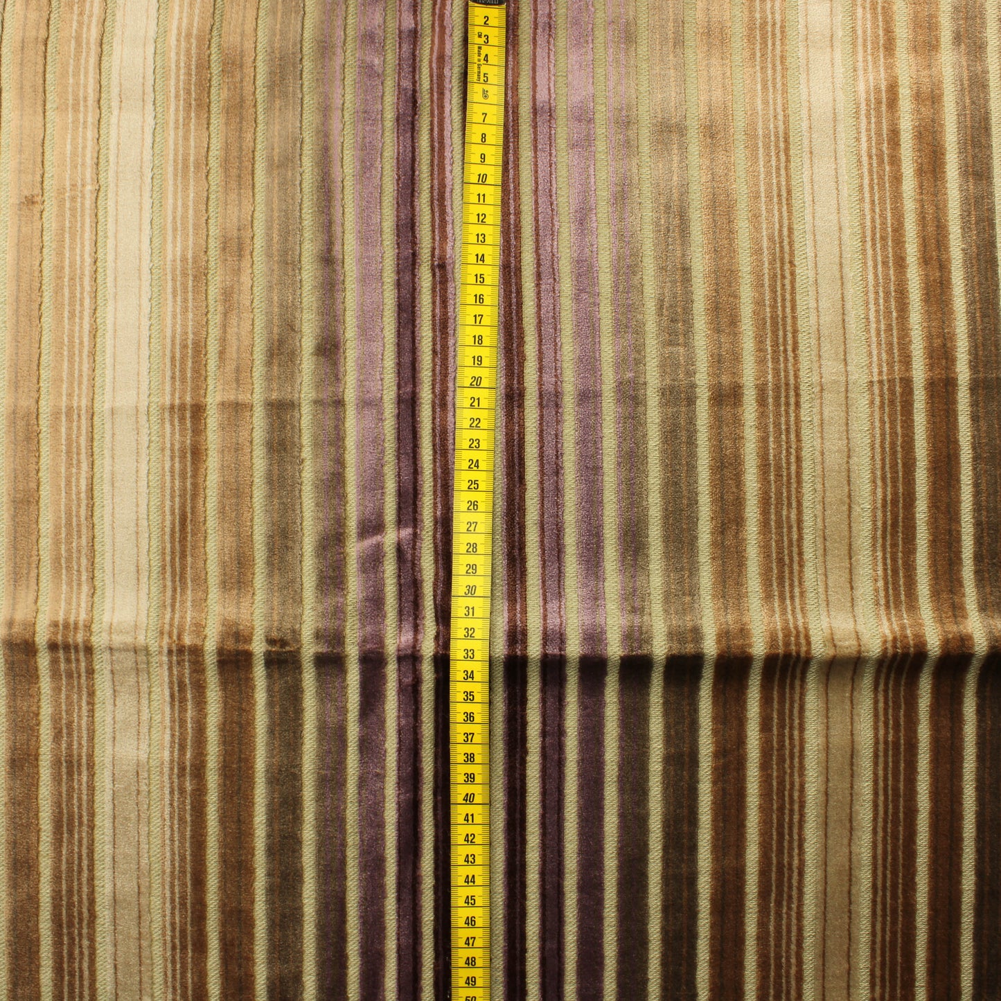 Samettiraitainen Sisustuskangas - Pala