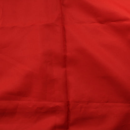 Punainen tekokuitu - Pala