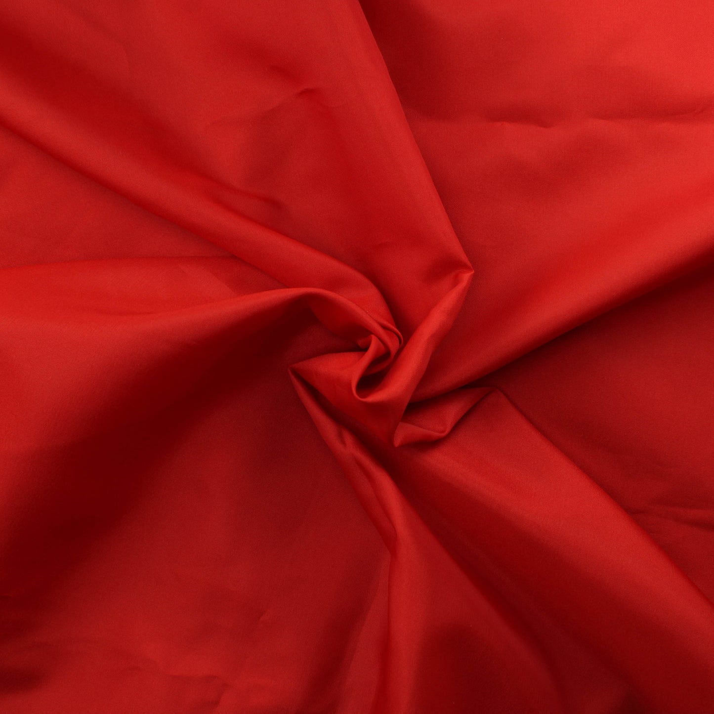 Punainen tekokuitu - Pala