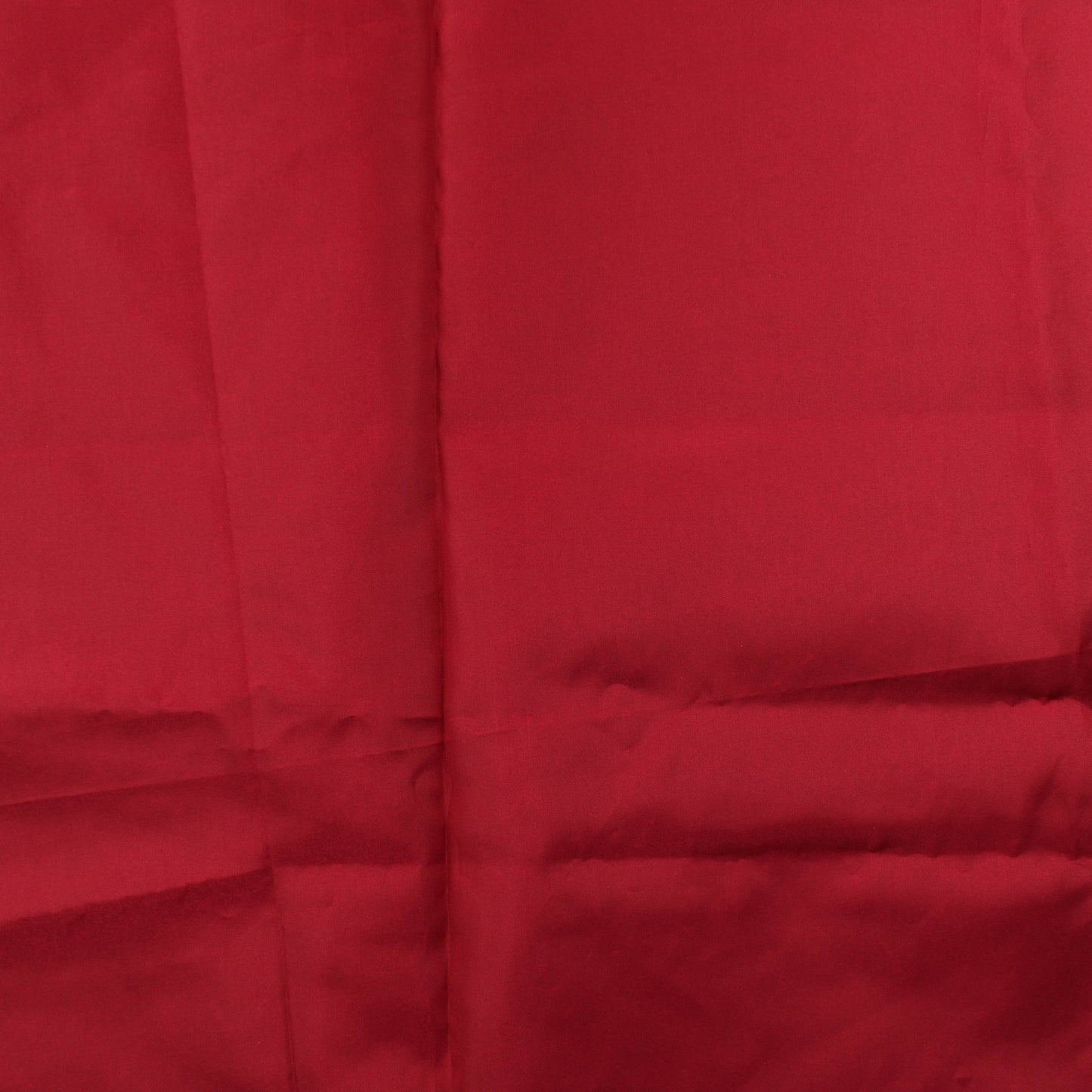 Punainen tekokuitu - Pala