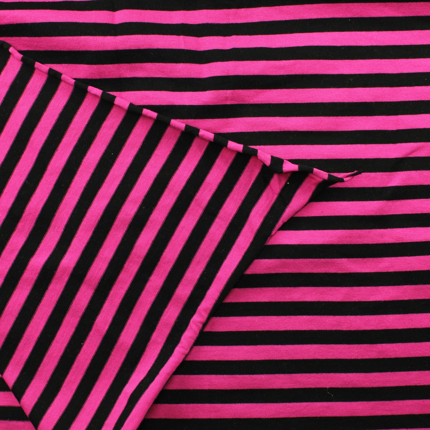 Pinkki-musta Raita Trikoo - Pala