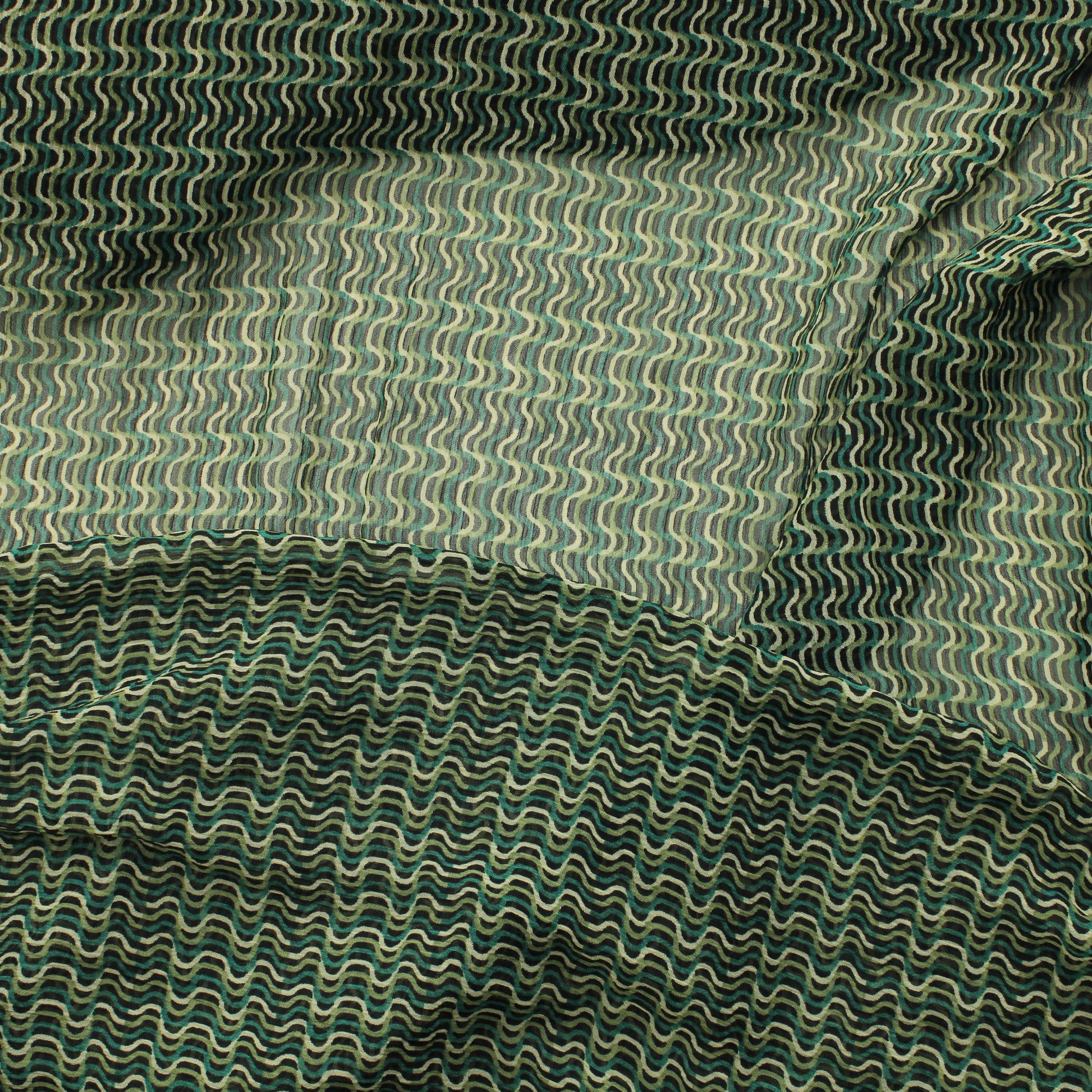 Aaltokuvioinen Sifonki - Pala