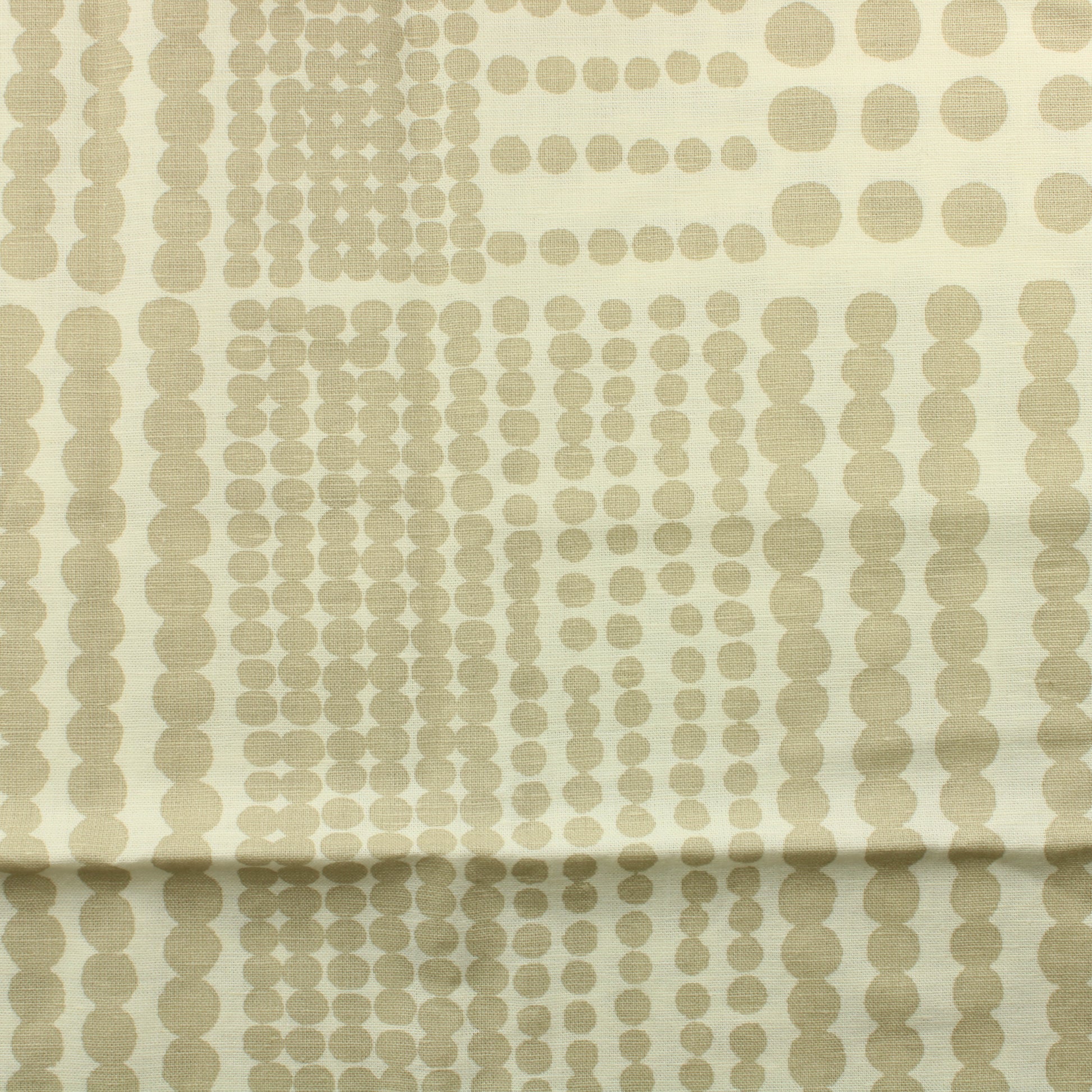 Luonnonvalkoinen pallokuvioinen Verhokangas - Pala