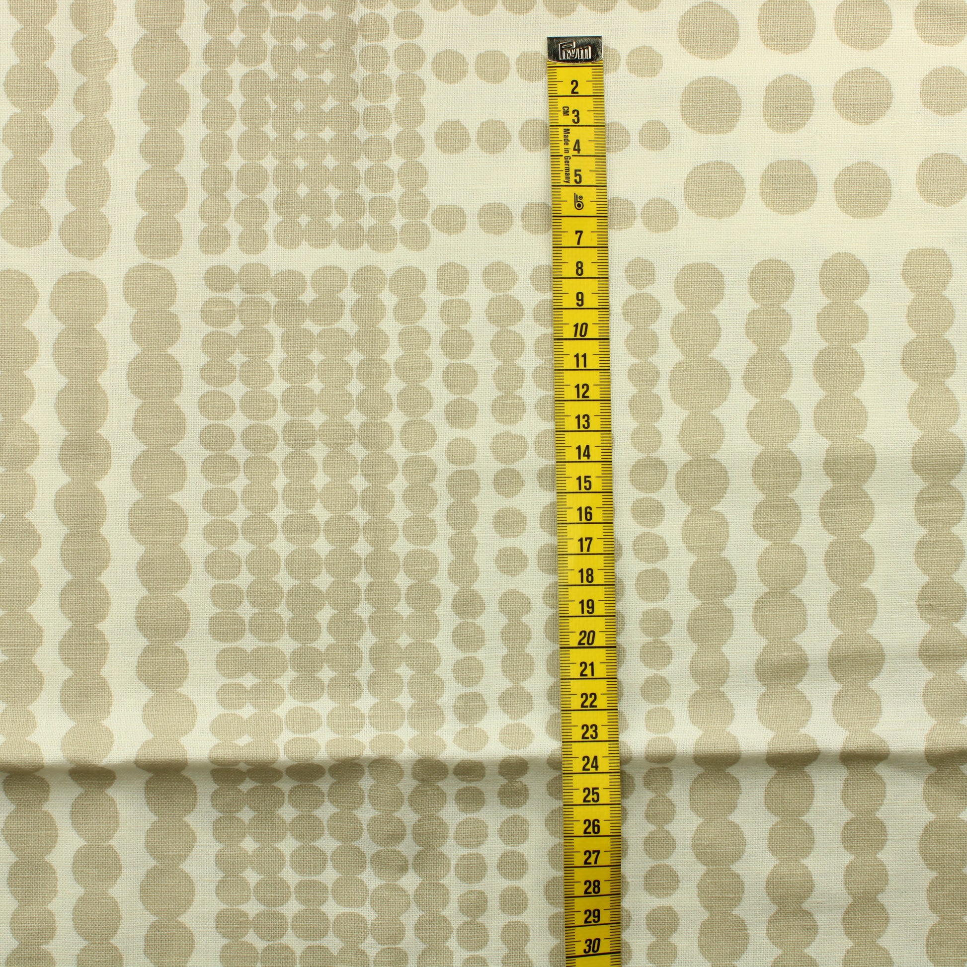 Luonnonvalkoinen pallokuvioinen Verhokangas - Pala