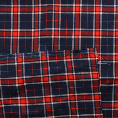 Sinipunainen ruudullien tekokuitu - Pala