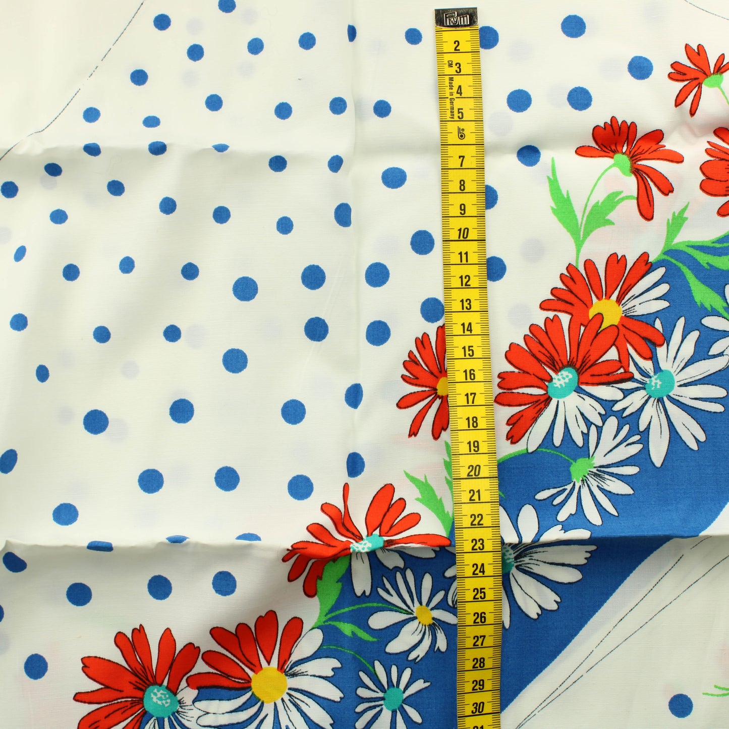 Sinipunainen kukka tekokuitu - Pala