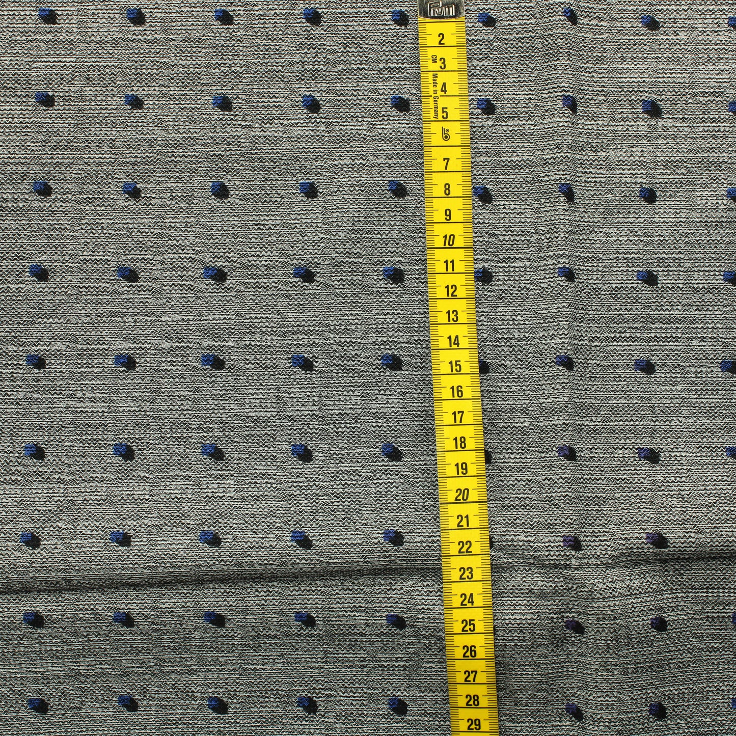 Pilkullinen tekokuitu - Pala