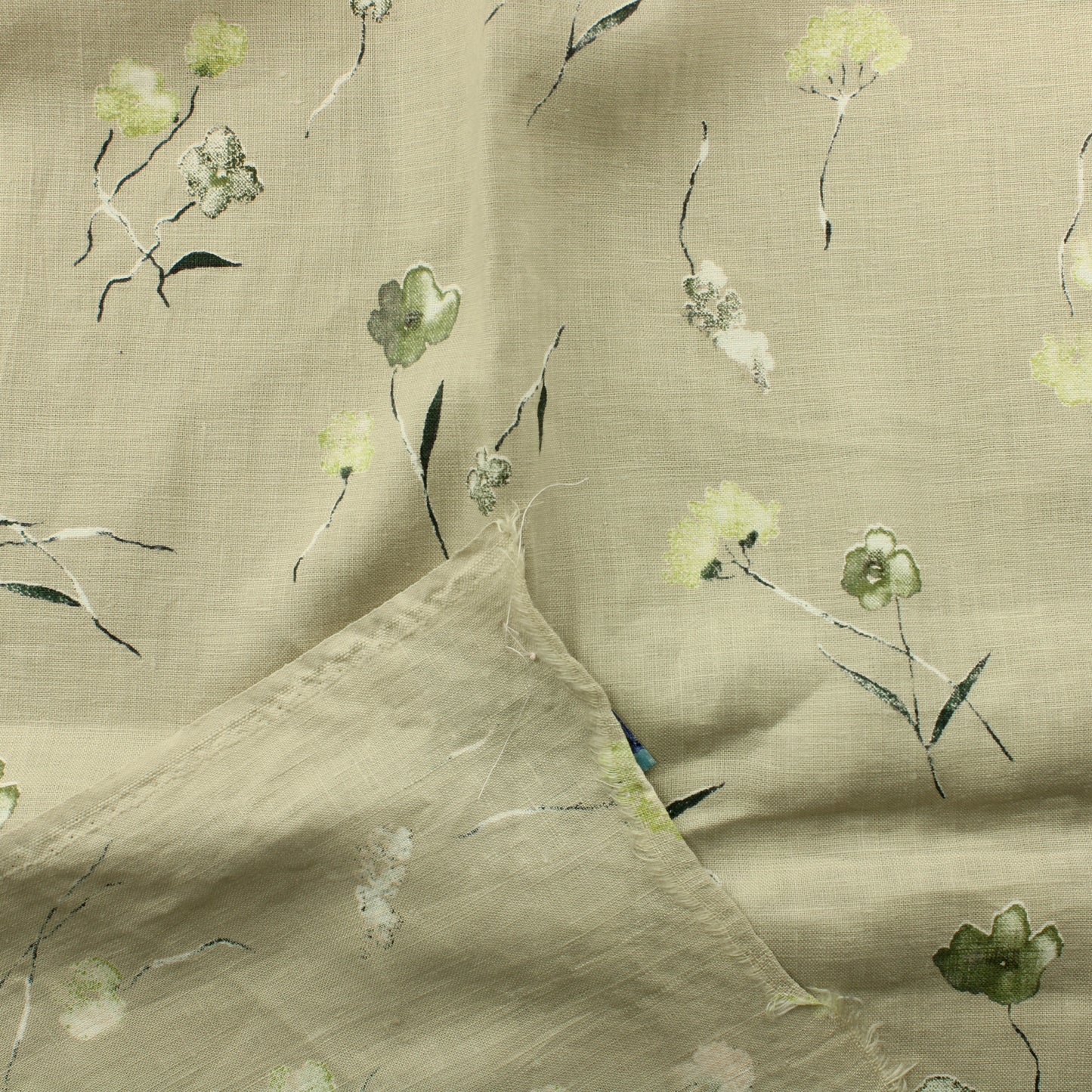 Kukkakuvioinen Puuvillapellavasekoite - Pala