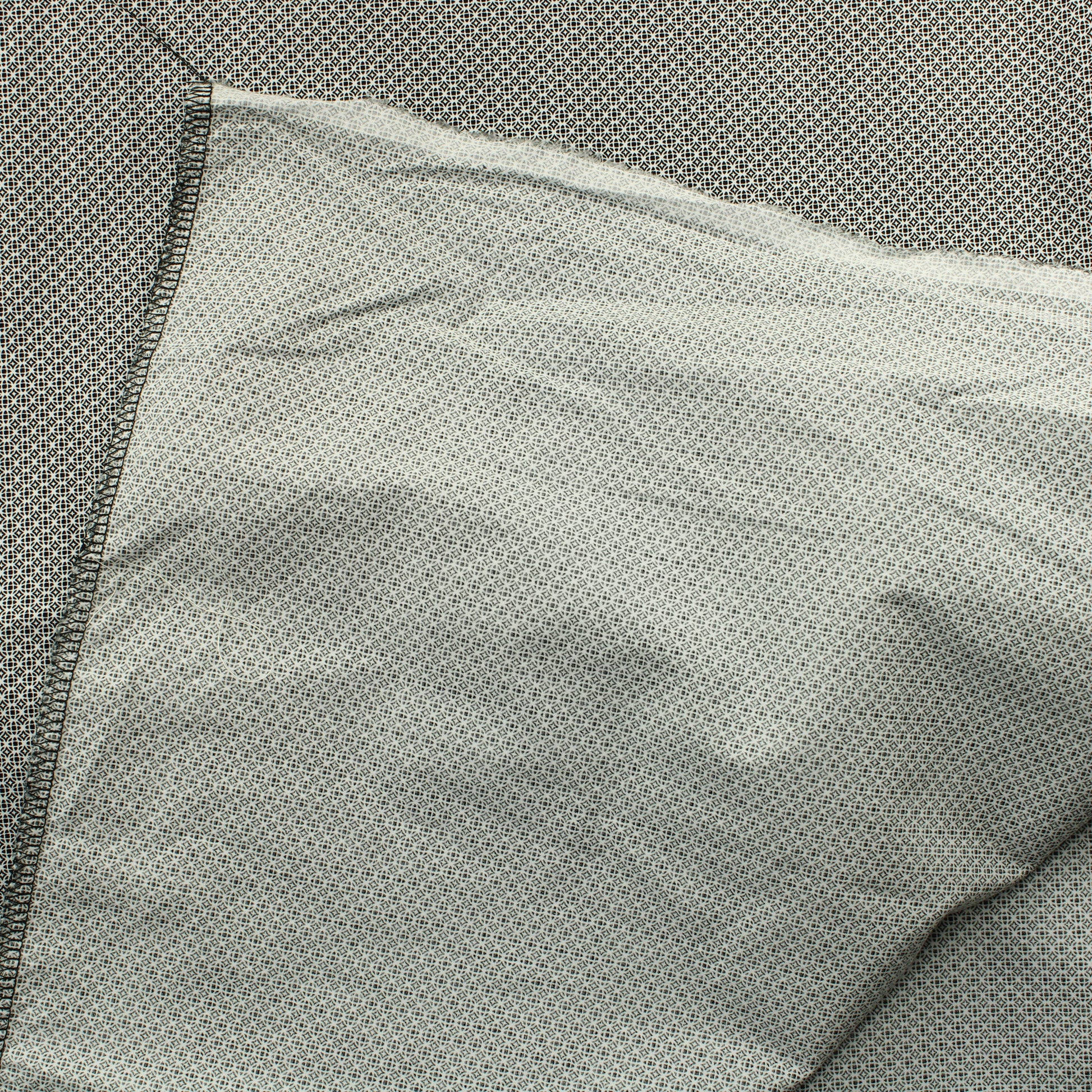 Mustavalkoinen pienikuvioinen Puuvillasekoite - Pala